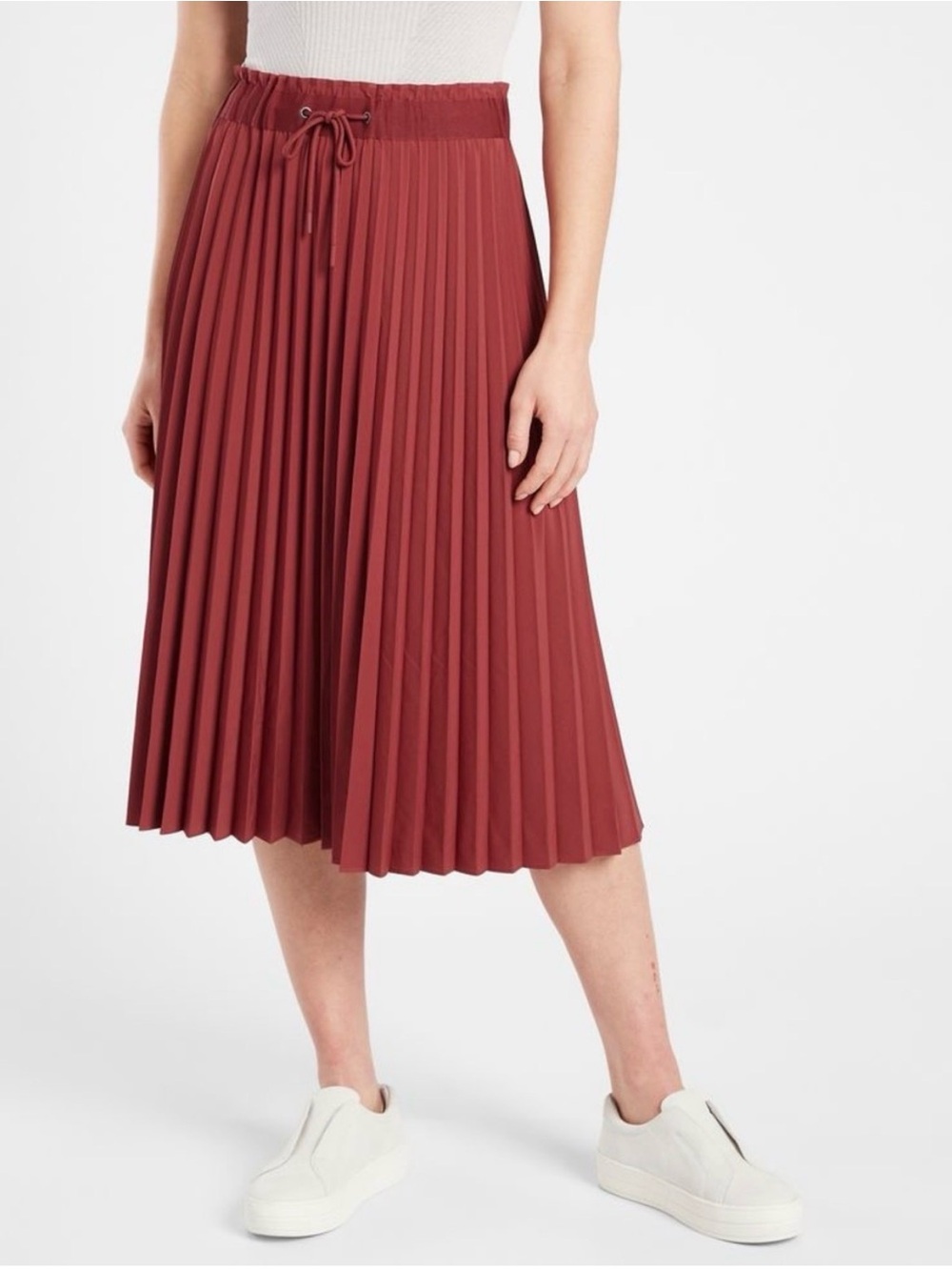 Athleta Hayes Pleated Midi Skirt In Canyon Red Size Large